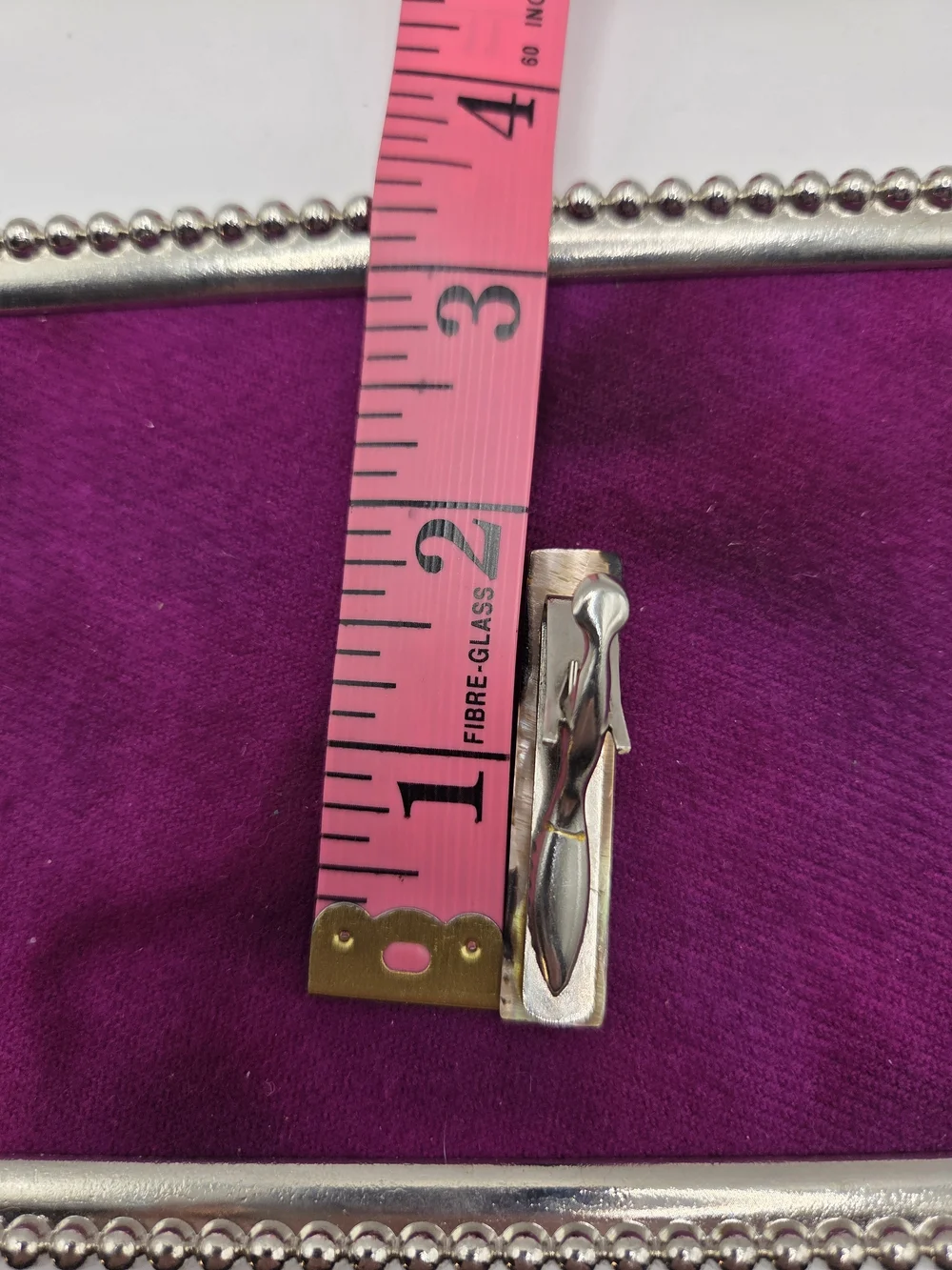 1522. Vintage Mother Of Pearl Tie Clip
